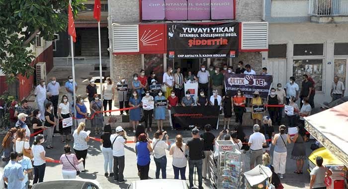 CHP: İstanbul Sözleşmesi kırmızı çizgimizdir!